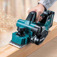 KP001GZ | Makita Cordless Planer 82mm - 40V