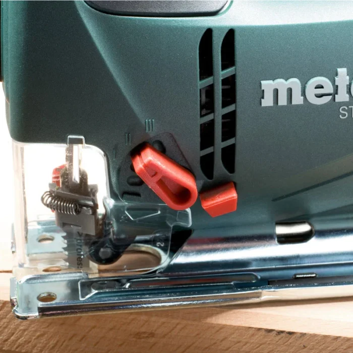 Metabo STEB 70 Quick Jigsaw 70mm – 570W b